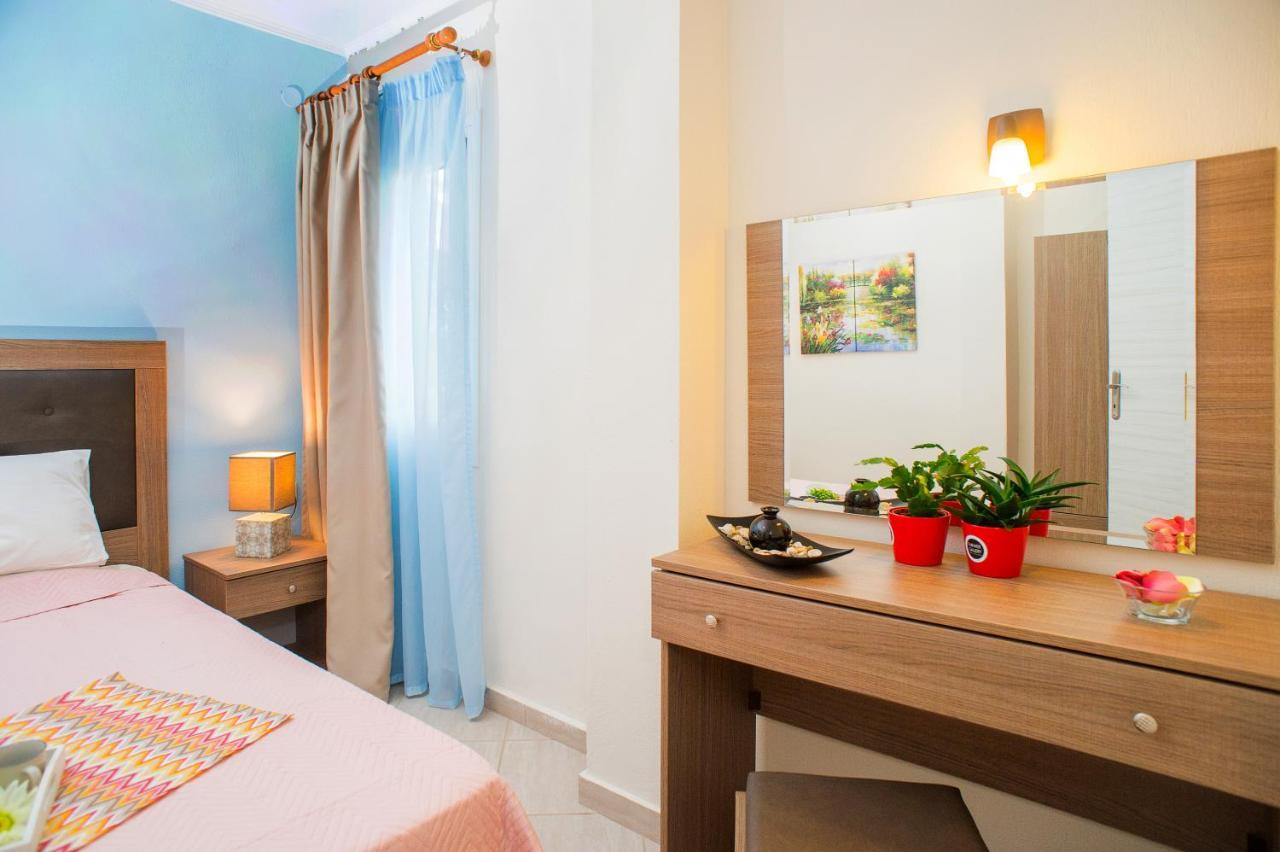 Monopetro Apartment Metamorfosi  Bagian luar foto